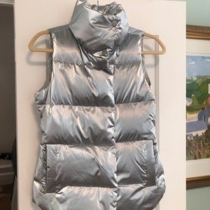 Athleta XXS vest silver